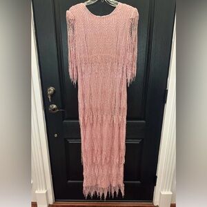 Full Length, Soft Pink, Tiered, Lined Lace Dress
Very Good Condition